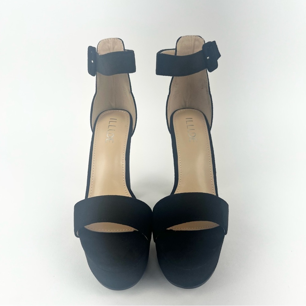 Black Chunky Heel with Platform and Ankle Strap